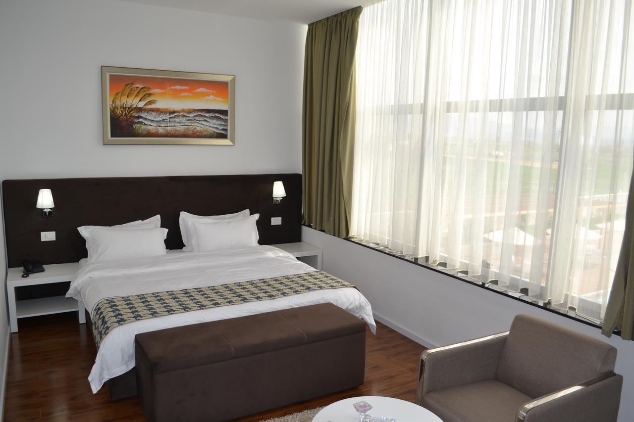 Havana Hotel Grilë Dış mekan fotoğraf